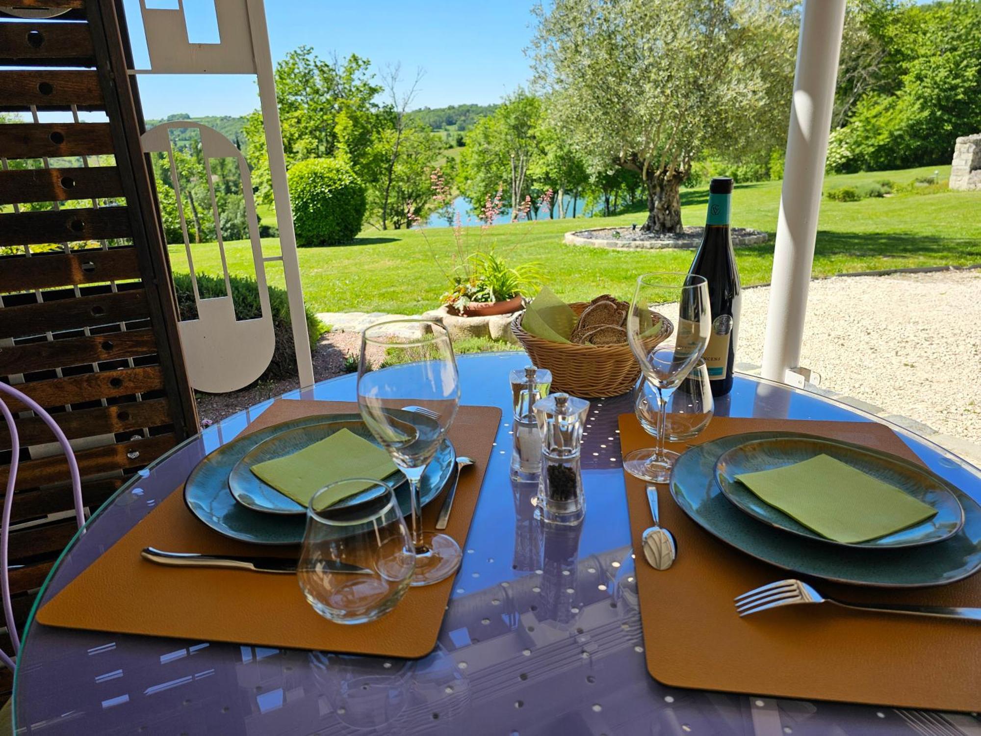 Le Gîte du Souffle des Anges Sauveterre  Extérieur photo